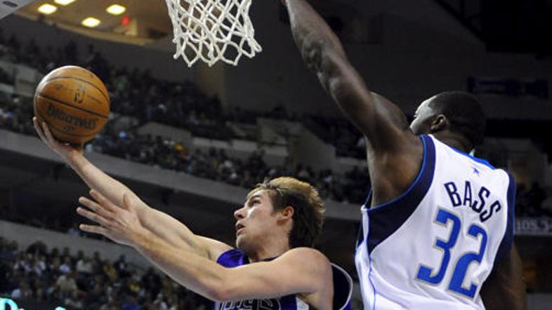 Najboljša igralca tekme: Beno Udrih (18 točk) in Brandon Bass (20 točk).