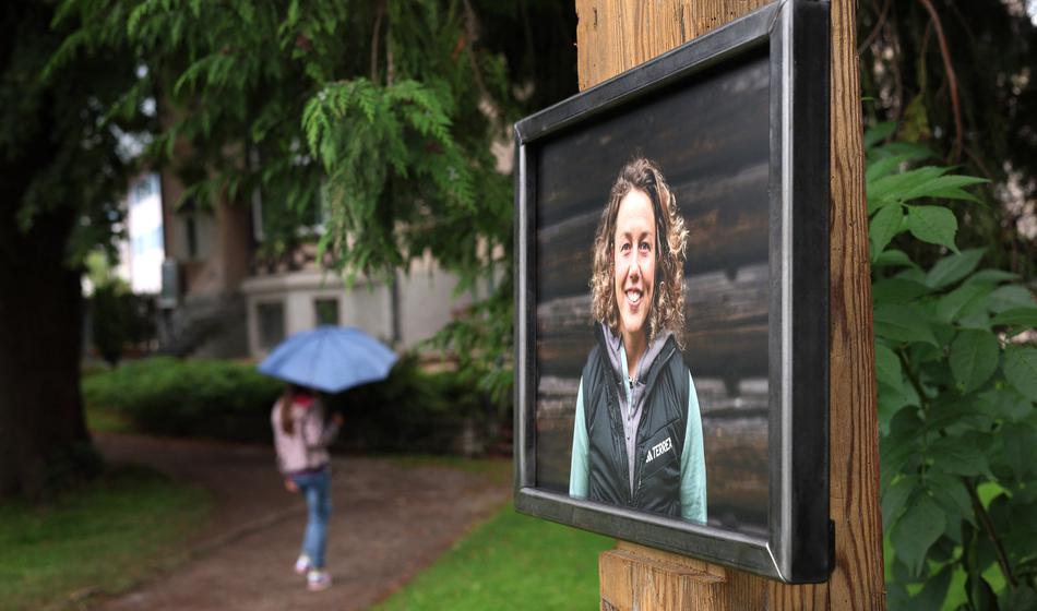 Pogreb šampionke: Družina postavila jasne meje, vsi niso bili dobrodošli