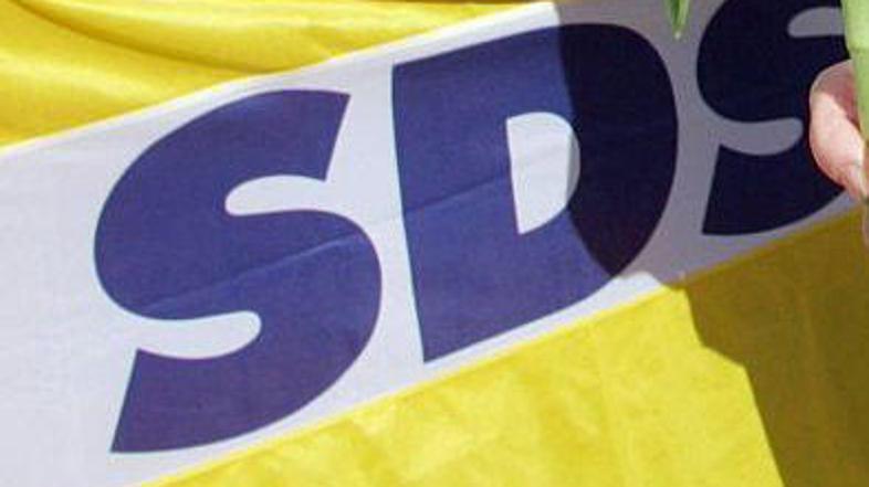 Na mestu predsednika SDS je Tomšiča novembra 1989 zamenjal Jože Pučnik. (Foto: B