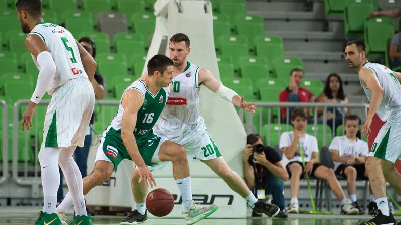 Finale DP v košarki med KK Olimpija in KK Krka
