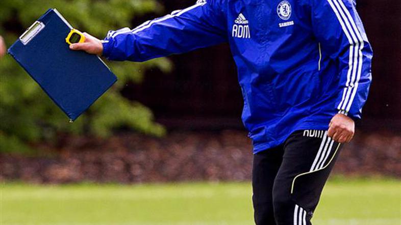 Di Matteo Chelsea trening Liga prvakov Bayern finale Cobham London