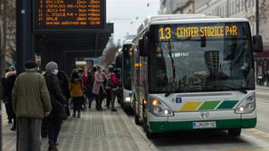 Slovenija Ljubljana koronavirus covid-19 ulica ljudje