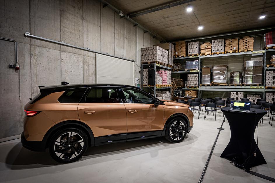 opel grandland, Niels Loeb, oblikovalec