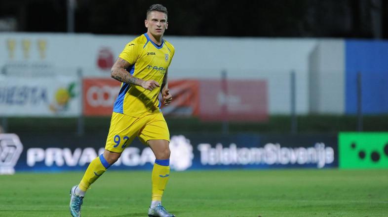 Elvis Bratanović NK Domžale