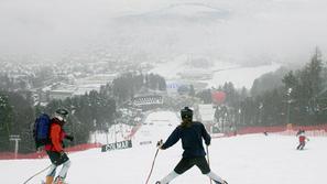Maribor že čaka na najboljše smučarke na svetu.
