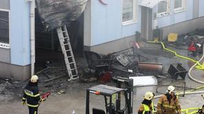 Eksplozija in požar v Hrastju