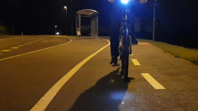 Vožnja s kolesom z lučjo