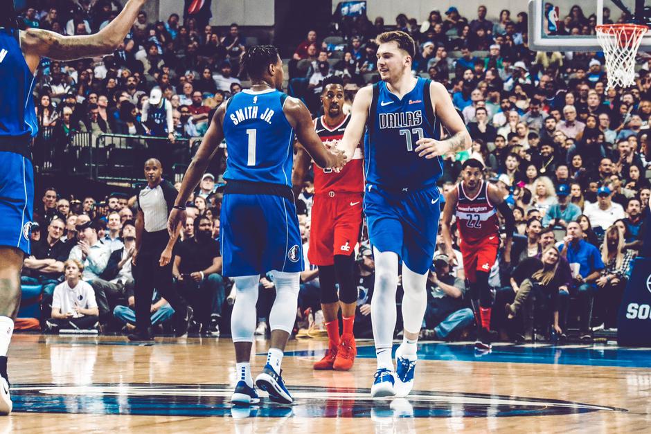 Dennis Smith jr. in Luka Dončić | Avtor: Reševalni pas/Twitter