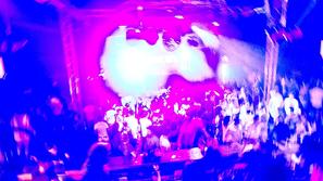 Svet norosti in vročice v Cirkusu