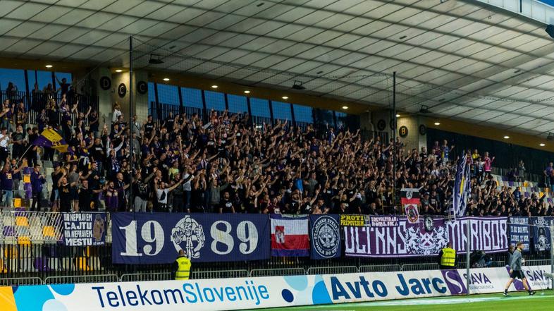 Viole Maribor Ljudski vrt