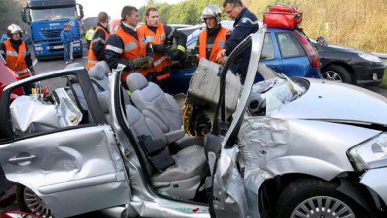 K nesreči je botrovala slaba vidljivost.