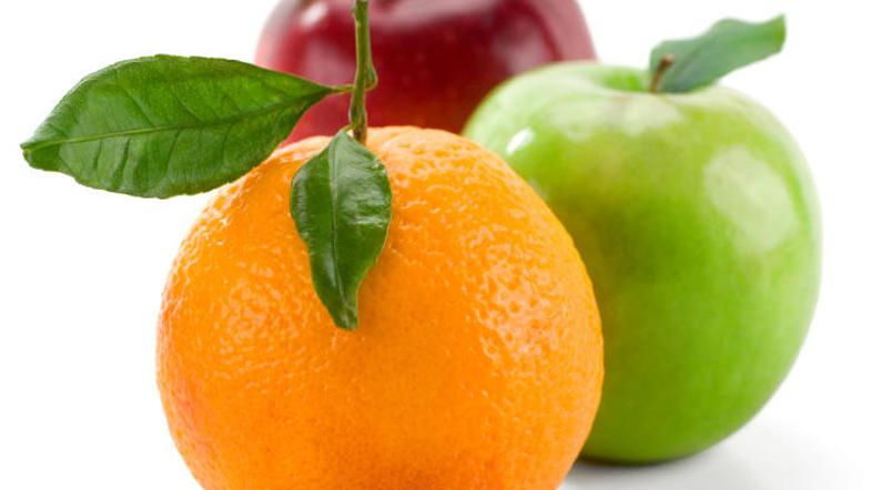 Suhe pomarančne lupinice in jabolčni krhlji prijetno odišavijo dom.