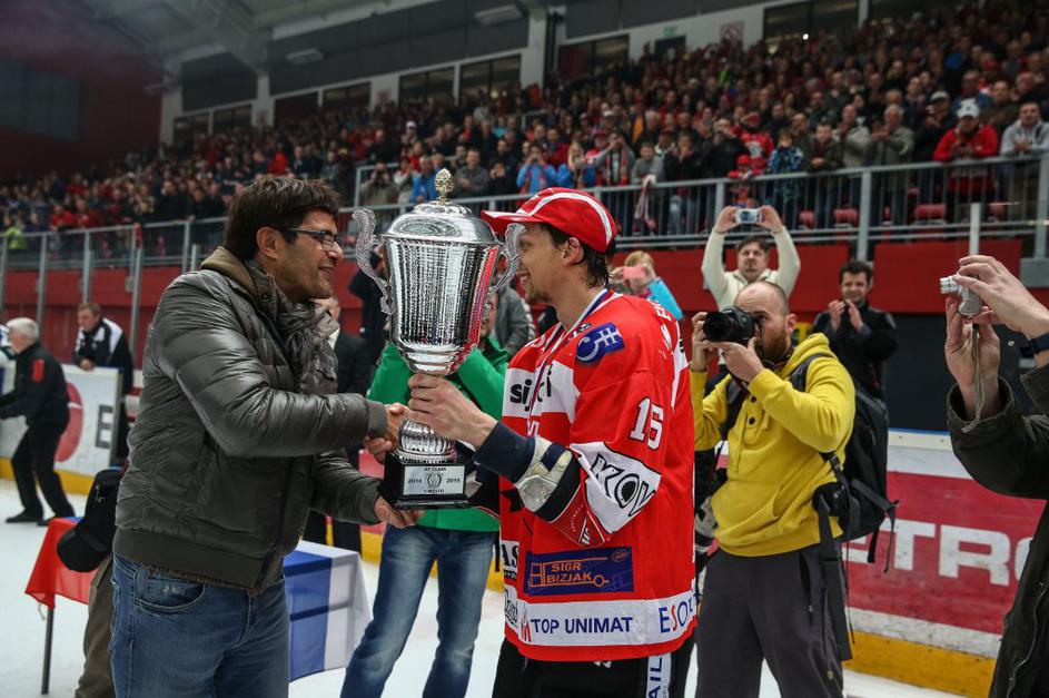 hokej Jesenice Olipija