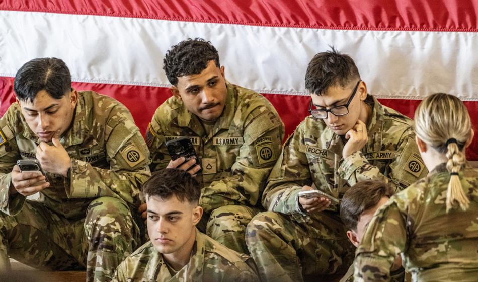 Wall Street Journal: Pentagon za napad uporabil umetno inteligenco