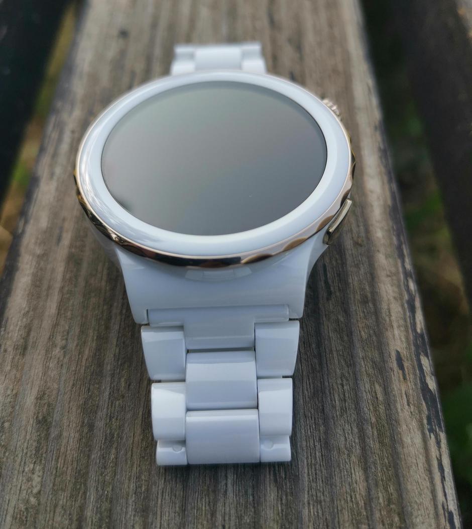 Huawei GT 3 Pro | Avtor: D. J.