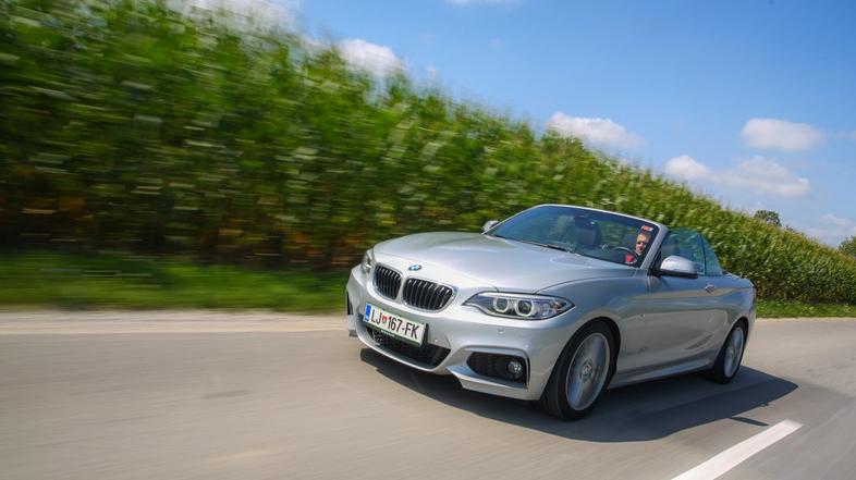 BMW 228i cabrio