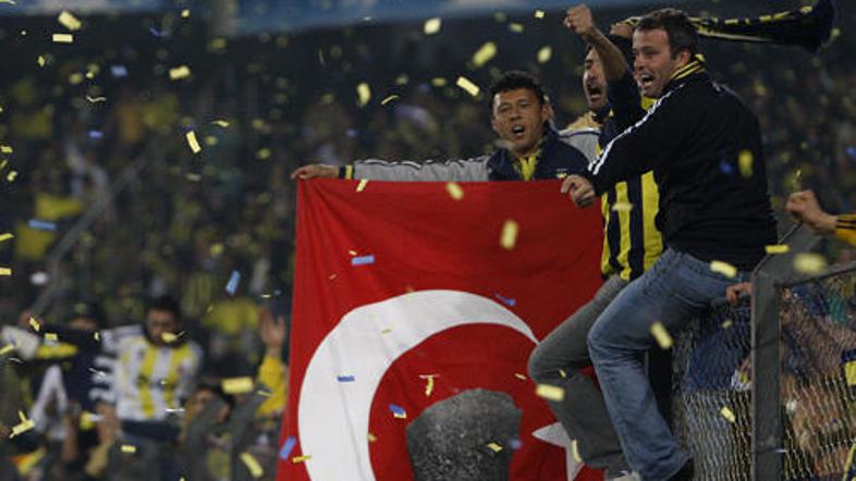 Le malo evropskih klubov se lahko pohvali s tako fanatičnimi navijači kot Fenerb