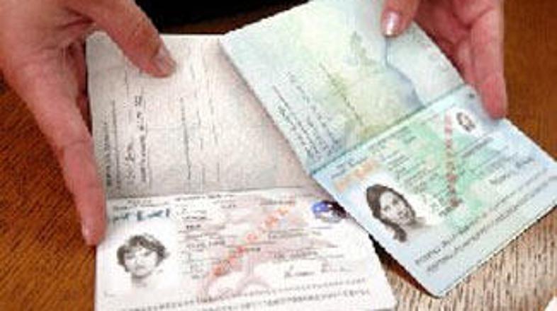 Večjih težav ob zamenjavi potnih listov na MNZ ne pričakujejo, posebej ker vseh 