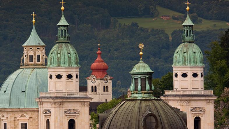 Salzburg je tudi mesto cerkva. (Foto: Shutterstock)