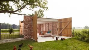 Večnamenski objekt, Wirth Architekten