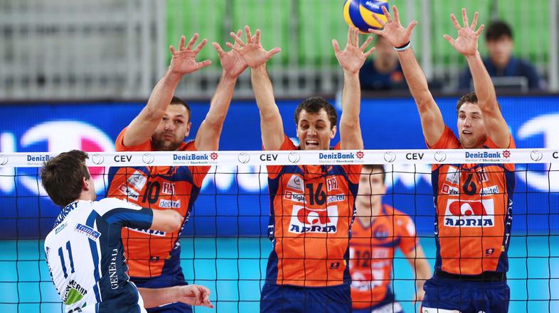 Sport 05.11.2013 odbojka, liga prvakov, 3. krog, ACH Volley - Tours VB, dvorana 