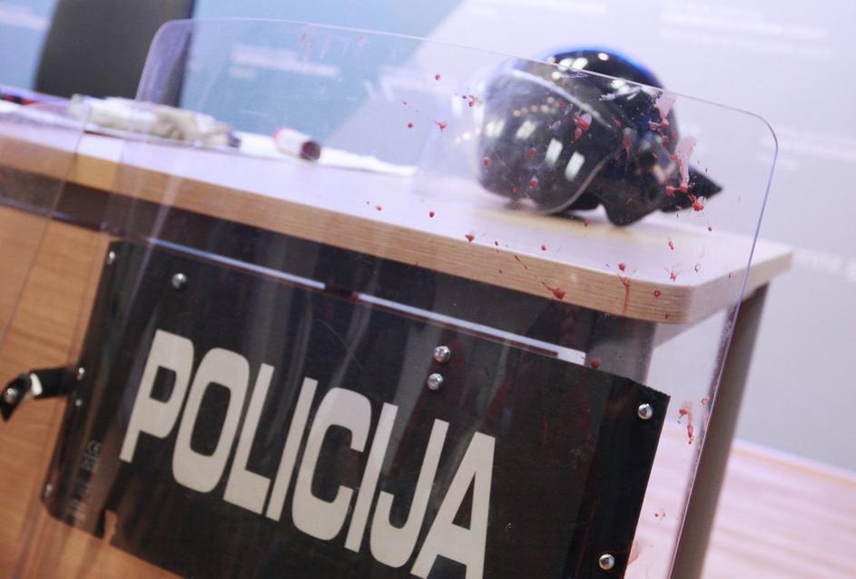 Tiskovna konferenca policije po protestih