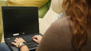 razno 13.11.12. racunalnik, foto: sasa despot