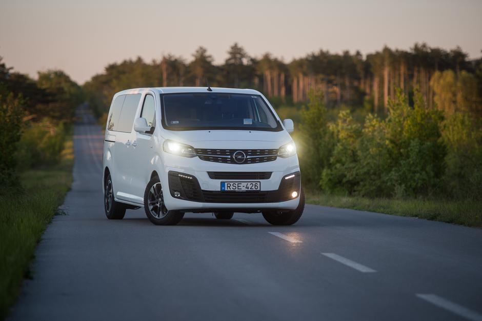 Opel Zafira Life | Avtor: Anže Petkovšek