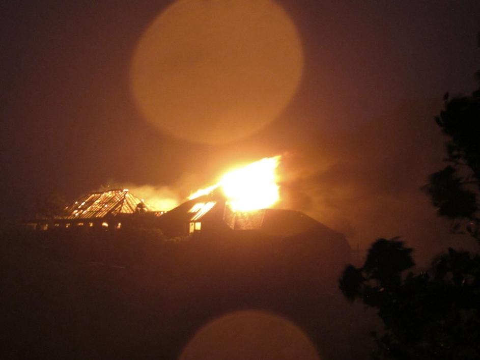 Požar v vili Richarda bransona