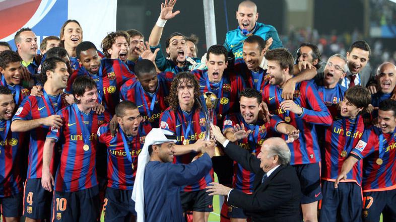 Aktualni evropski in svetovni klubski prvak Barcelona bo prihodnje leto gostoval