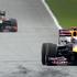 Nick Heidfeld (Renault) in Lewis Hamilton (McLaren)