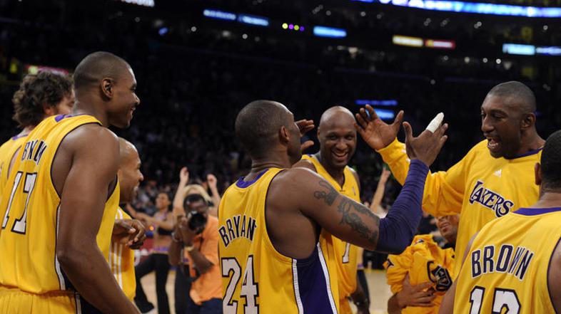 NBA Lakers Kings 1. 1. 2010 Odom Bryant
