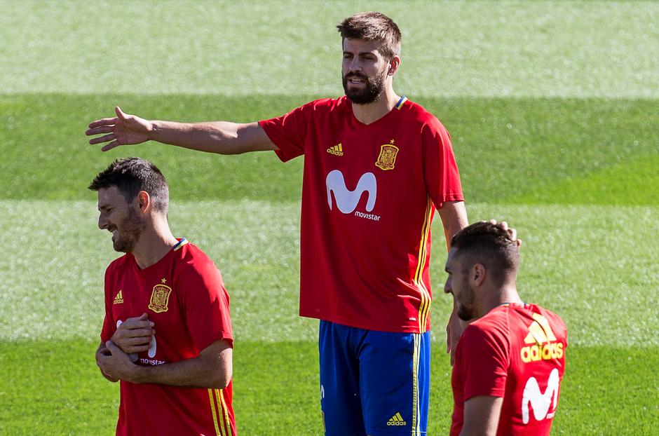 Gerard Pique španska nogometna reprezentanca Španija trening | Avtor: epa