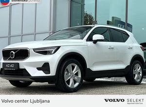 Volvo XC40 B3 P Core AT DCT...