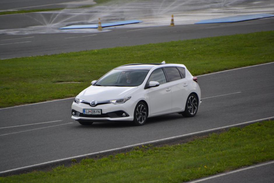 Toyota auris | Avtor: Gregor Prebil
