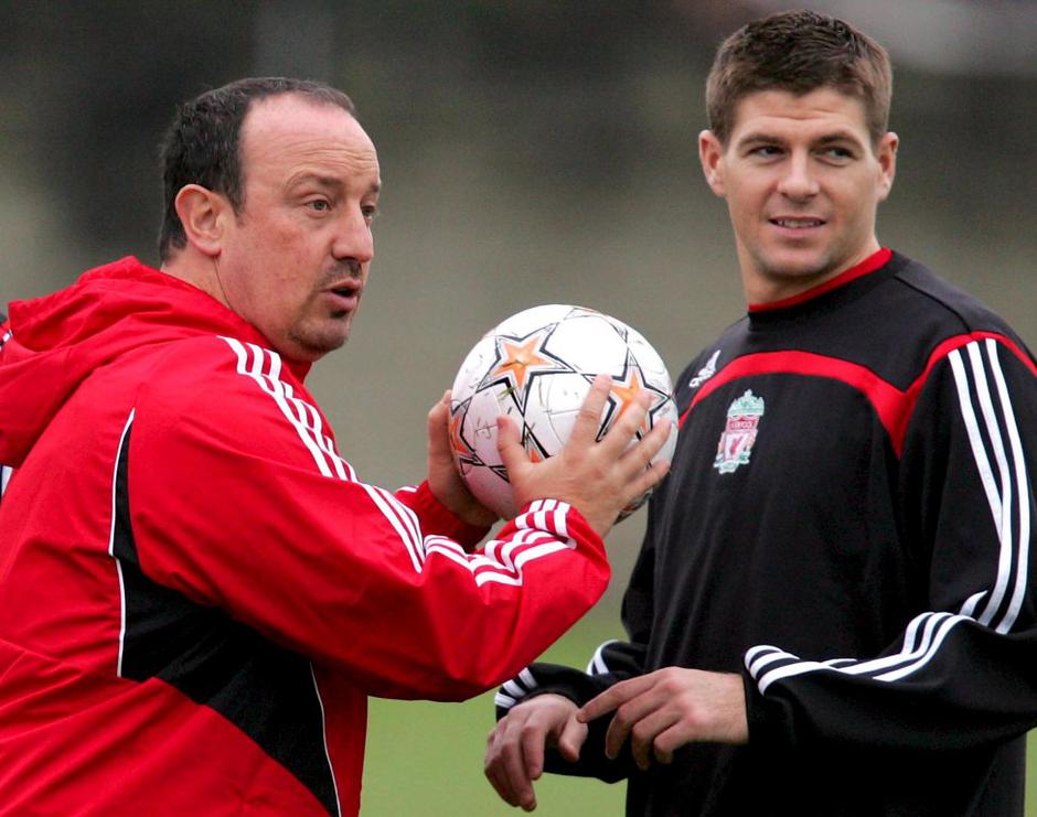 steven gerrard rafael benitez | Avtor: EPA