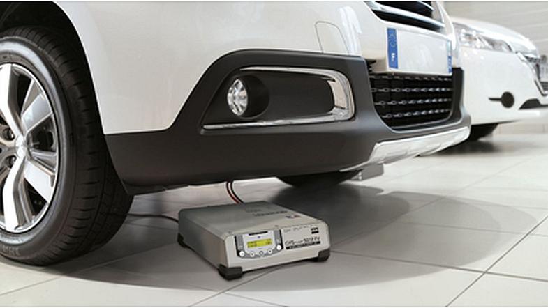 polnilnik akumulatorja, polnilec akumulatorja, GYS