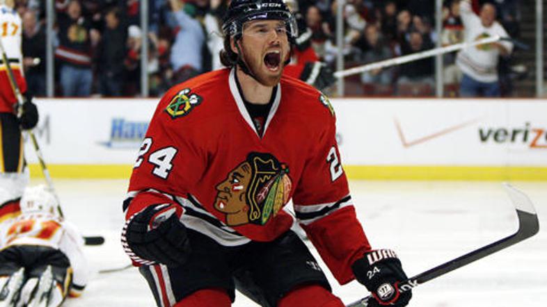 Martin Havlat je s hitrim zadetkom v podaljšku poskrbel za zmago Chicaga.