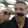 Diego Simeone Atletico Madrid letališče Barajas prihod trener sončna očala