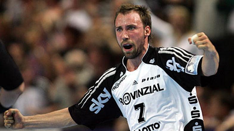 Vid Kavtičnik se je na reprezentančni prijateljski tekmi veselil petih zadetkov.