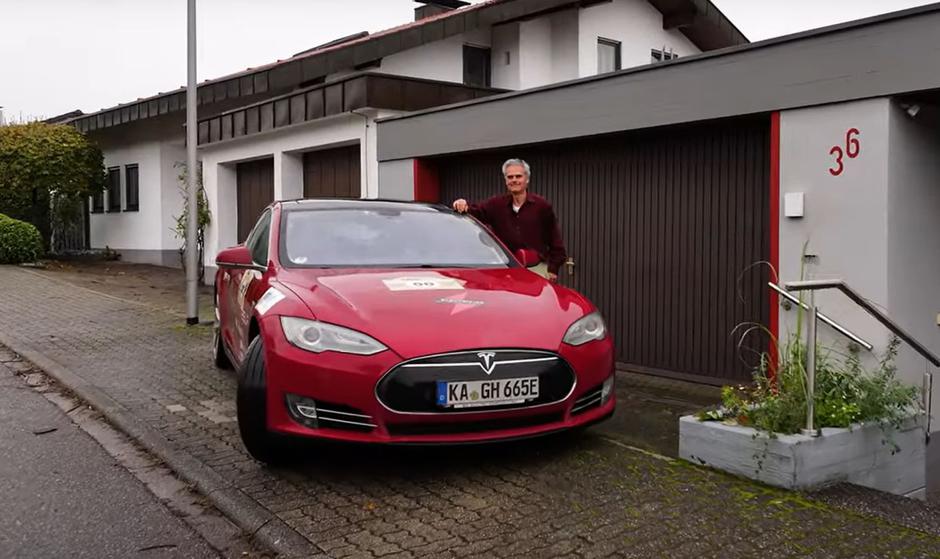 Nemec s teslo model S prevozil že 1,9 milijona kilometrov. | Avtor: YouTube