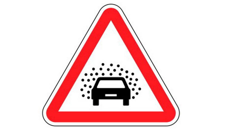 Poznate pomen tega prometnega znaka?