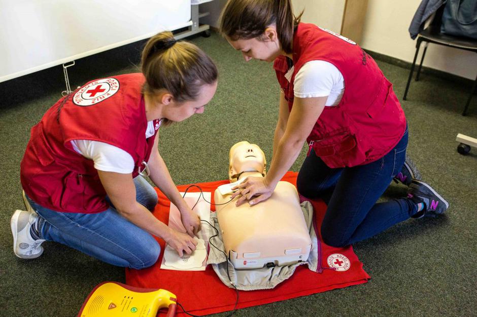 Prva pomoč | Avtor: Saša Despot