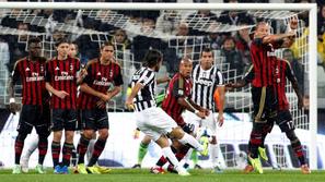 Pirlo Montolivo Mexes Juventus AC Milan Serie A Italija liga prvenstvo Tevez