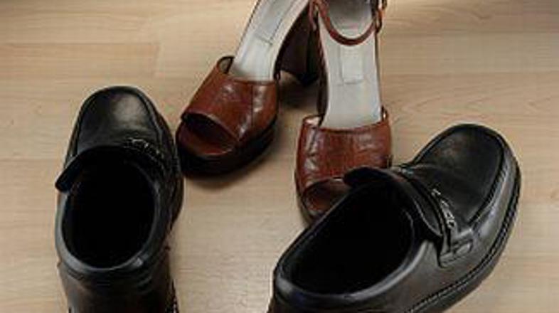 Ko začnejo čevlji žuliti ...