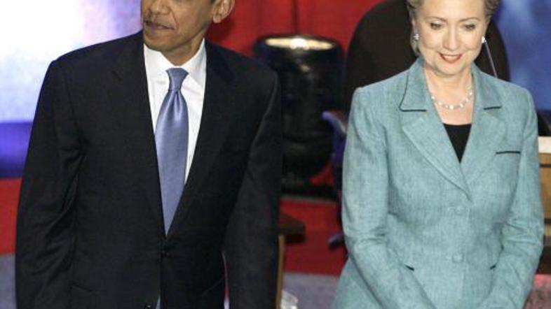Barack Obama in Hillary Clinton se bosta spet pomerila, vendar senatorka nima ve