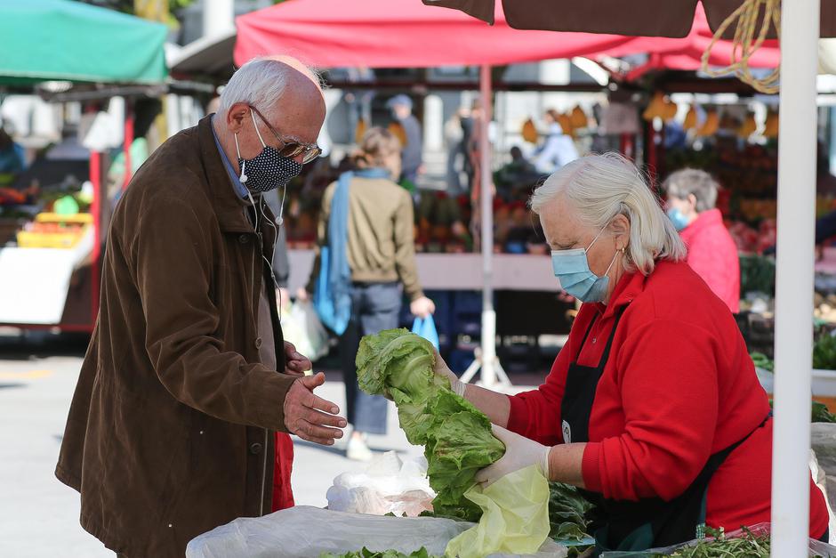 upokojenci | Avtor: Saša Despot
