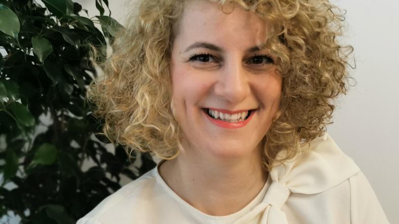 Dr. Metka Knific Zaletelj