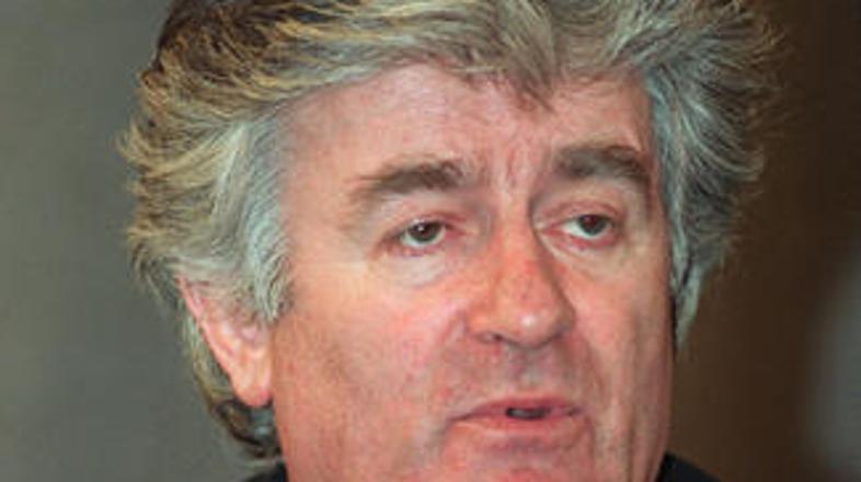 Karadžić je po aretaciji opozarjal, da so mu nezakonito odvzeli nekatere stvari.