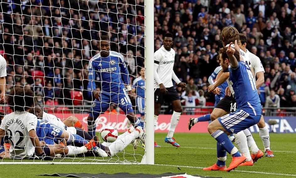 Mata Assou-Ekotto Assou Ekotto Kalou Terry Cudicini Chelsea Tottenham pokal FA p